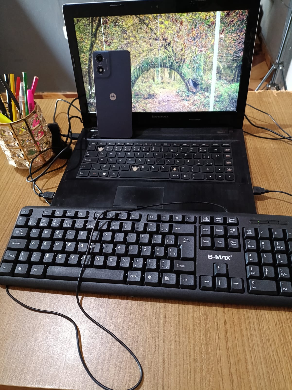 Notebook adquirido como primeiro investimento depois de 1 mês trabalhando